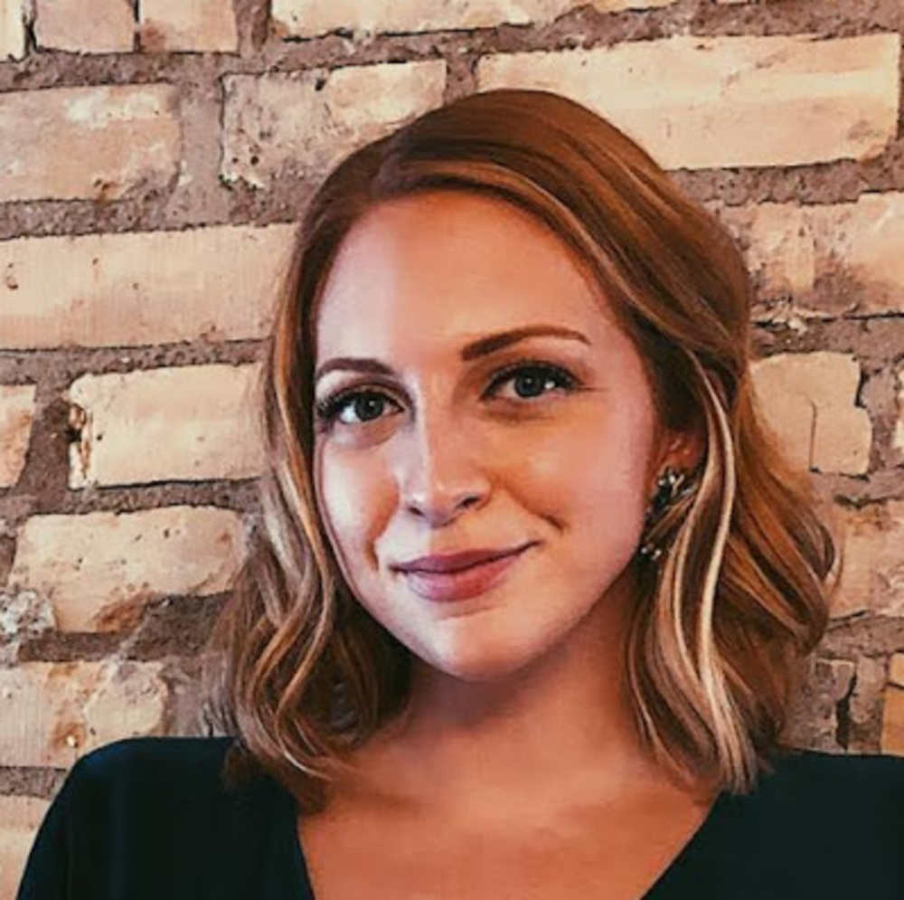 Meet your Posher, Caitlyn